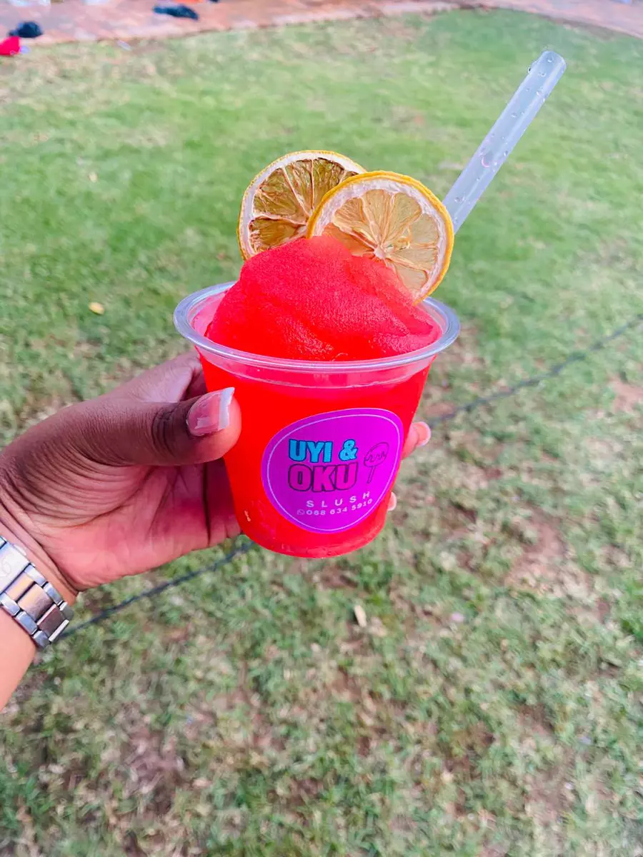 Red slush with dried lemon slices